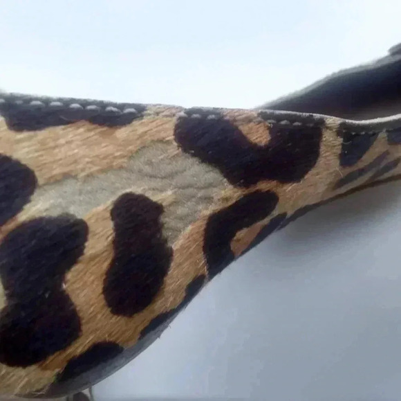 CARLOS SANTANA Leopard Print Flats - Picture 5 of 15